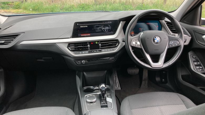 BMW 1 Series 116d SE 5dr Step Auto Diesel Hatchback